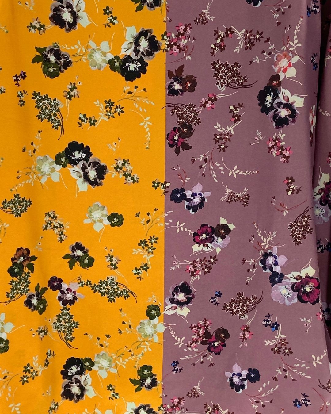 Set de blusa y falda anudada