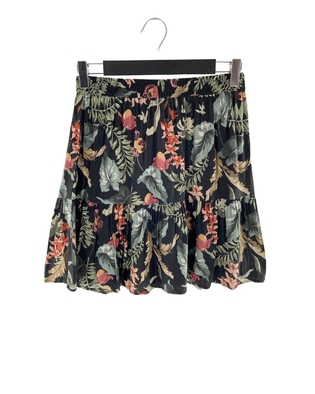 Falda mni amplia encauchada