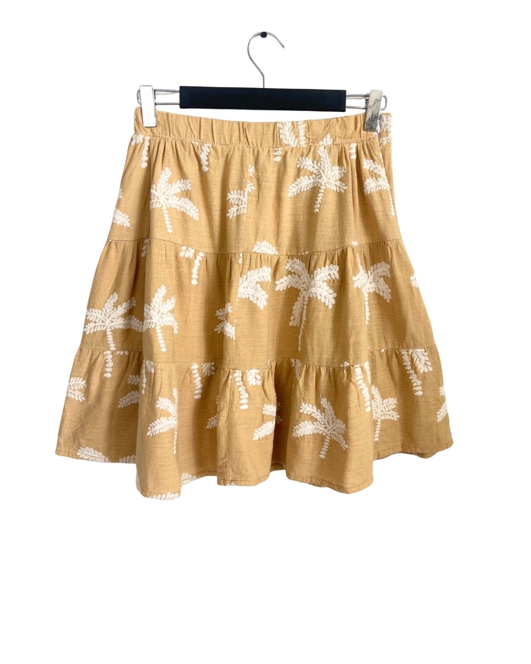 Falda midi en capas