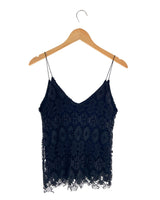 Blusa de tiras en guipure