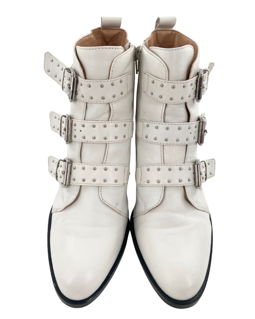 Botines en cuero con correas