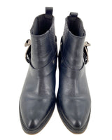 Botines en cuero con textura