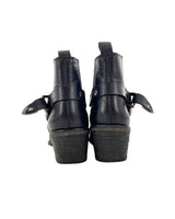 Botines en cuero con textura