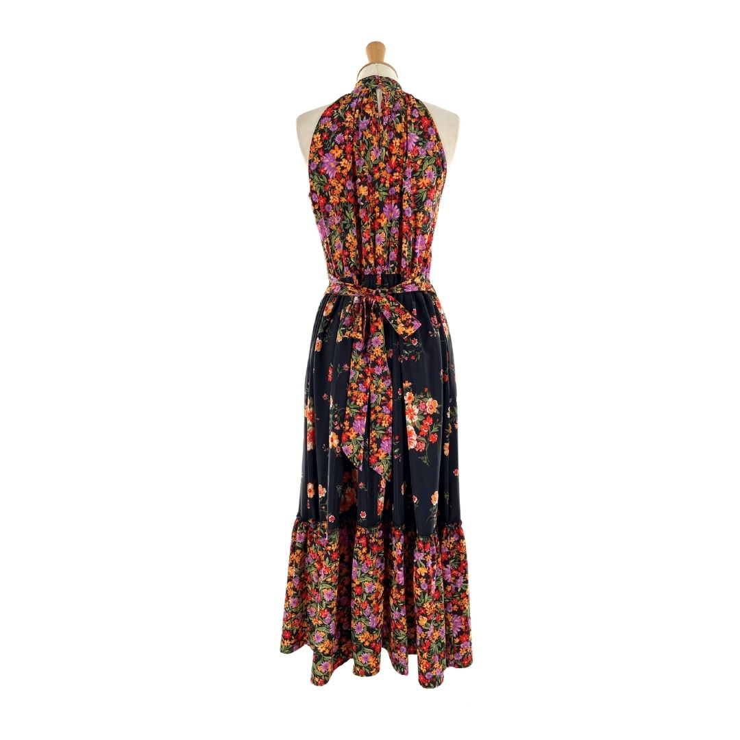 Maxi vestido cinturón anudado