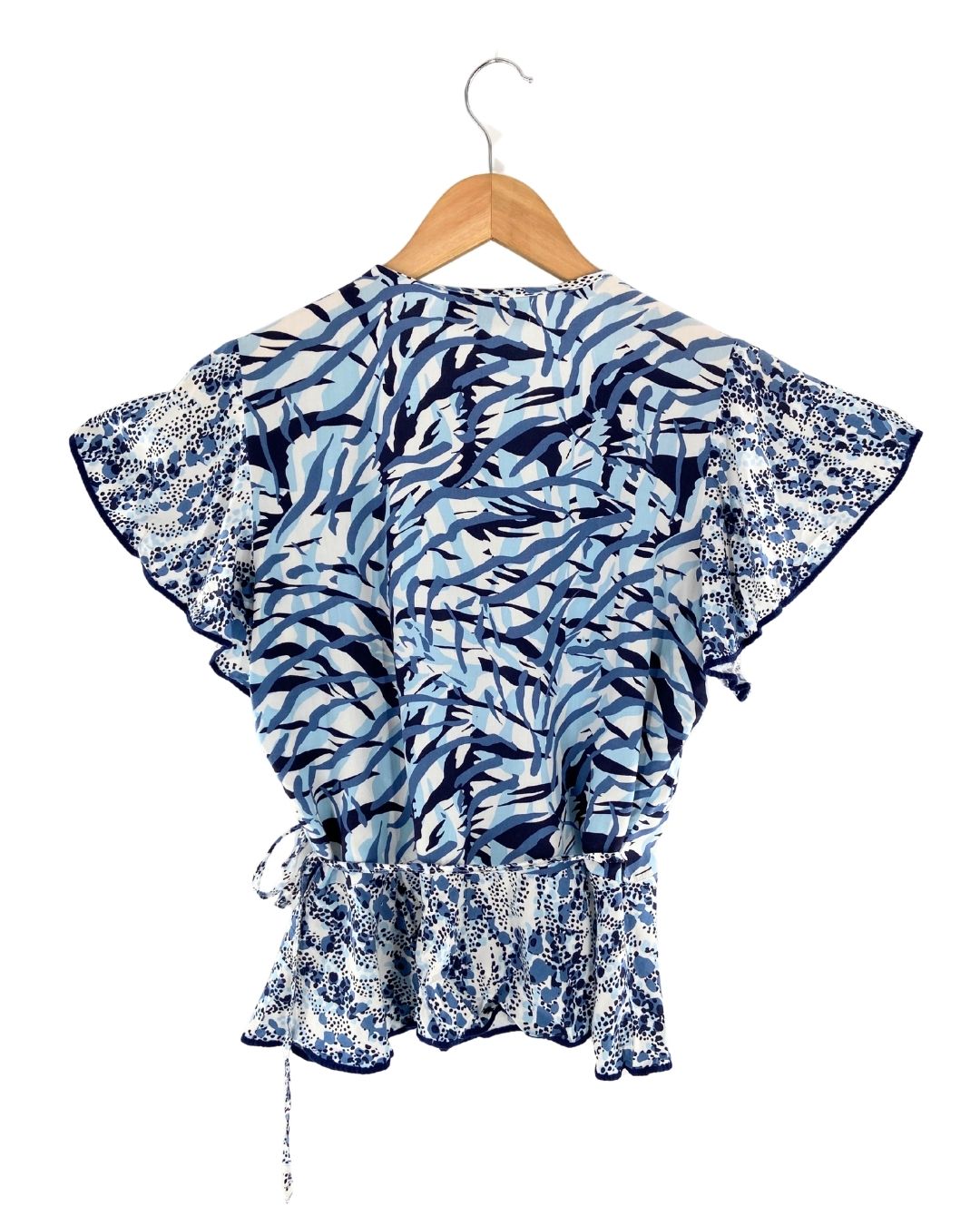 Set blusa wrap y falda