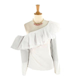 Blusa one shoulder manga larga