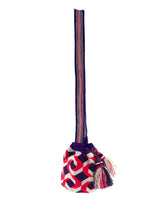 Mochila wayú con borlas
