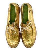 Mocasines con acabado metálico