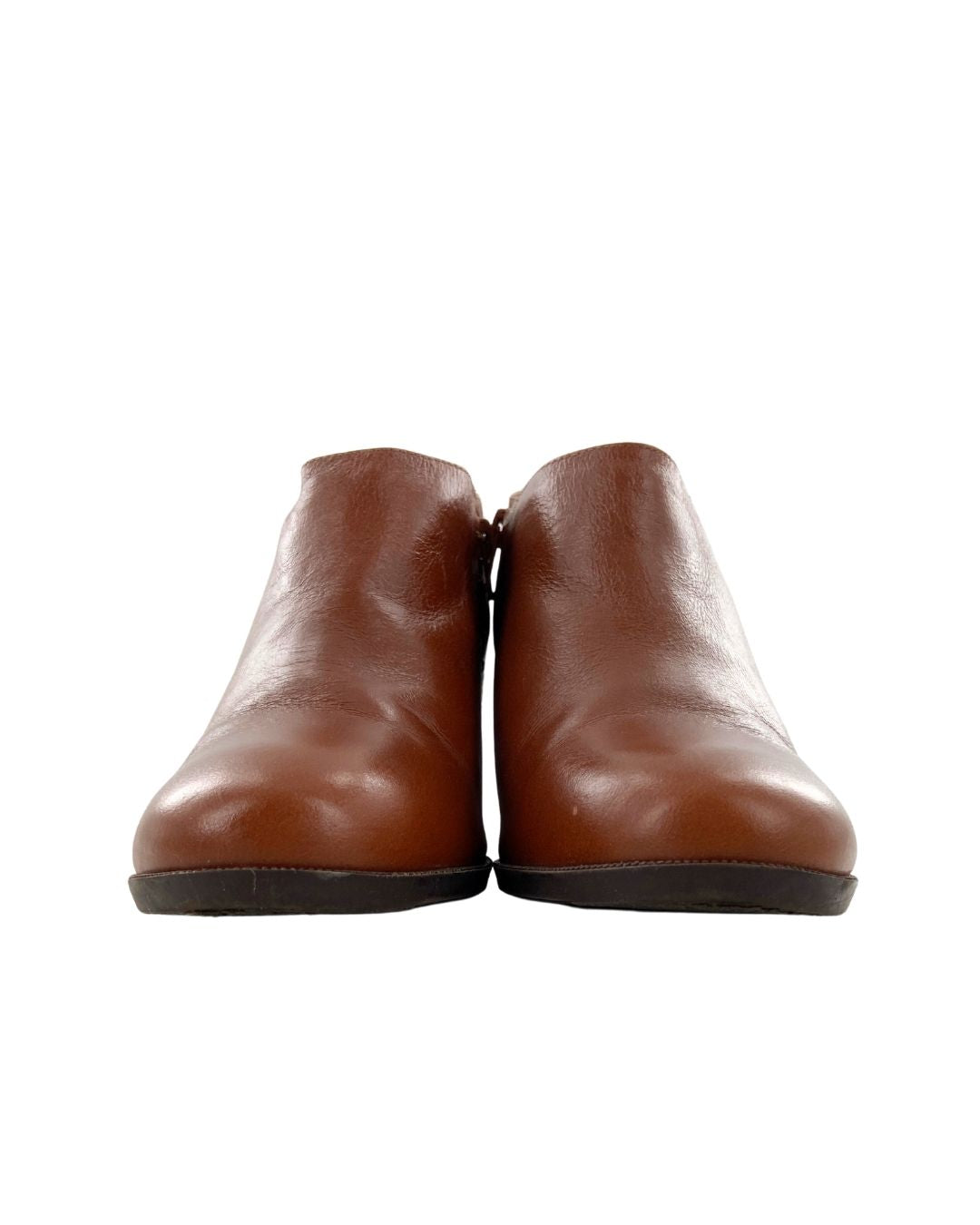 Botines bajos con cremallera