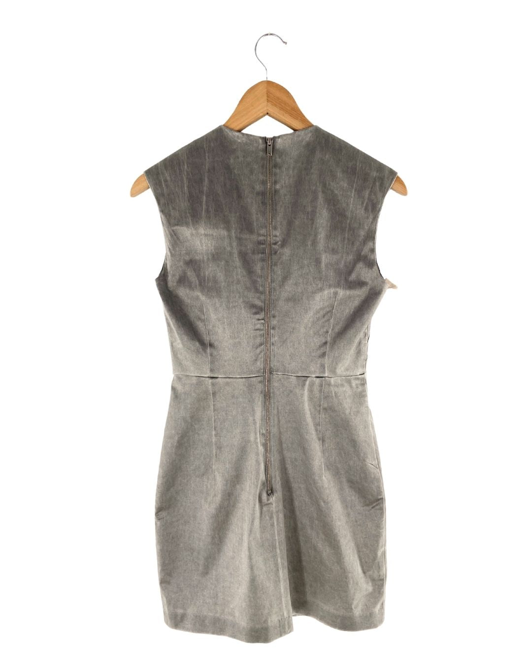 Vestido sleeveless suit
