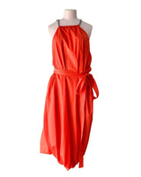 Vestido tipo globo anudado