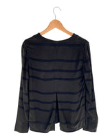 Blusa satinada doble textura