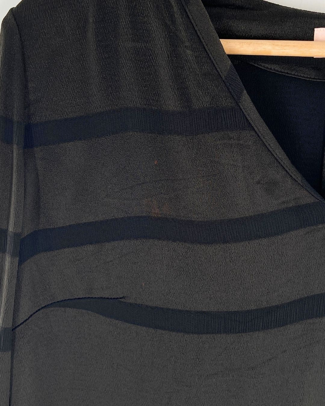 Blusa satinada doble textura