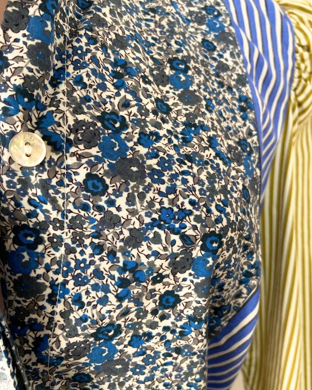 Maxi vestido con cinturón