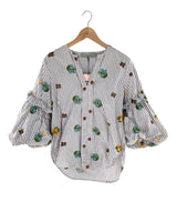Blusa a rayas con bordados