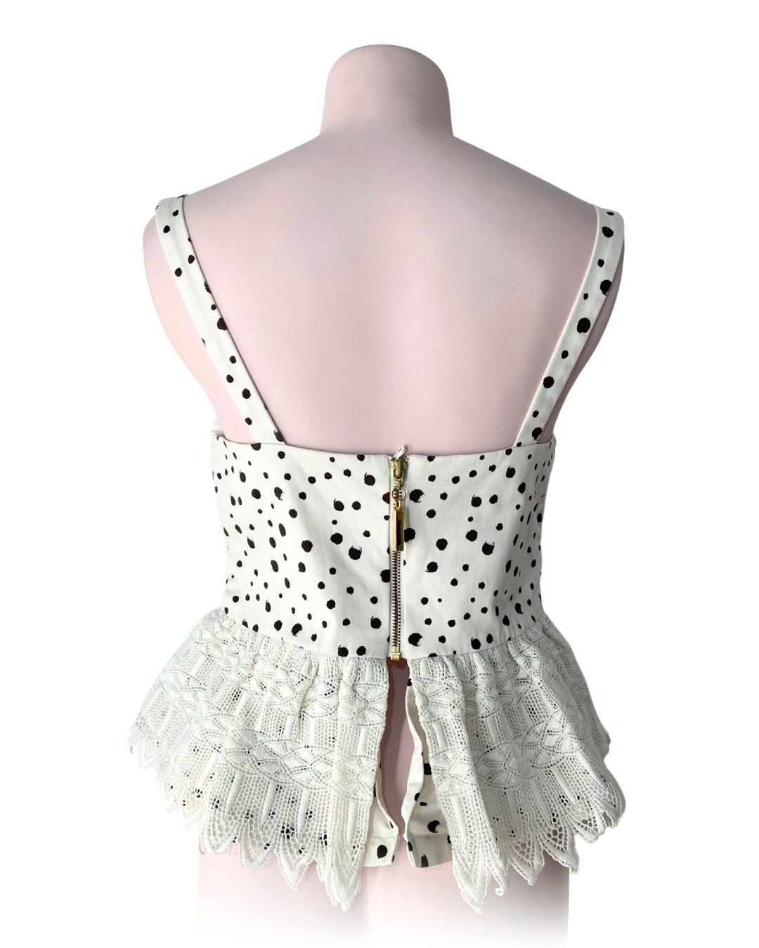Blusa de tiras vuelo tejido