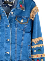 Chaqueta en denim con bordados