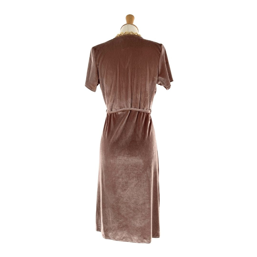 Vestido midi manga corta