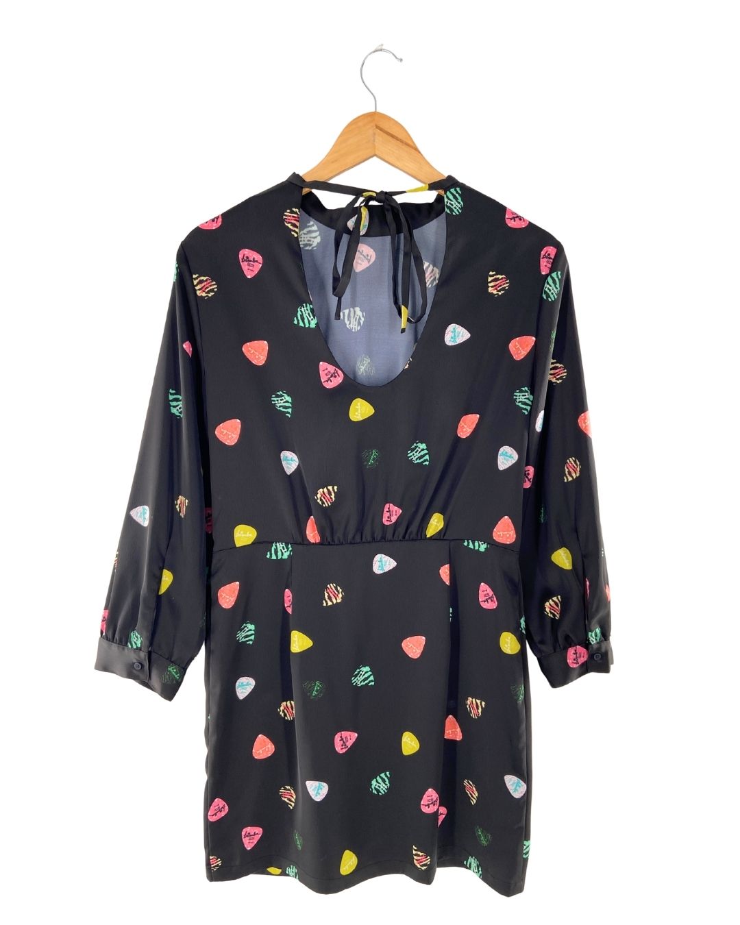 Vestido midi satinado