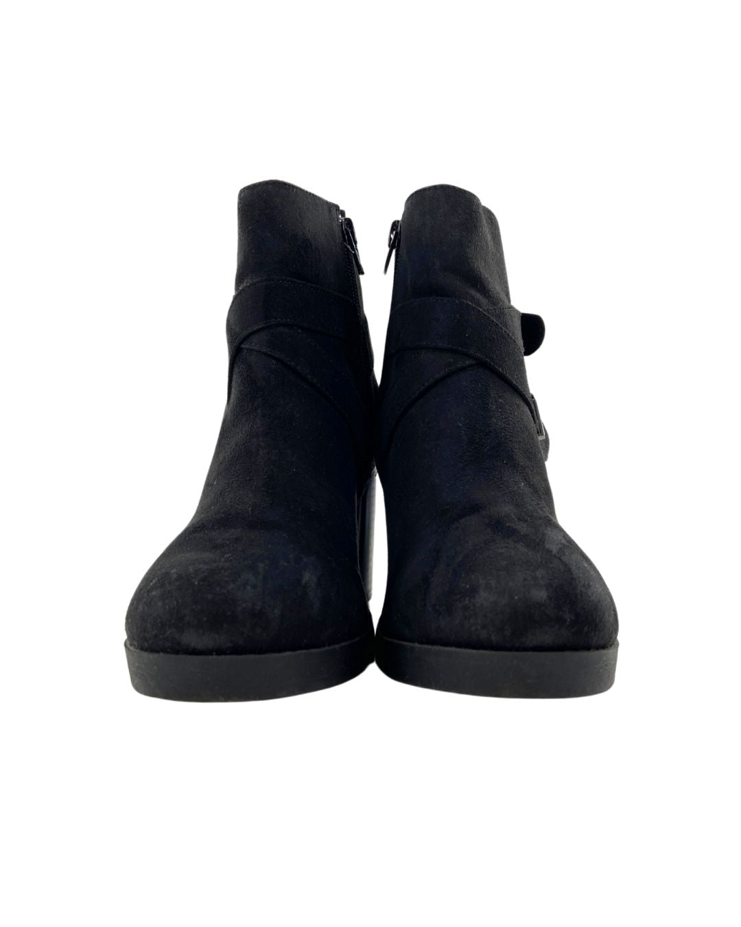 Botines tacón medio en gamuza