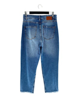Jean rígido wide leg destroyed