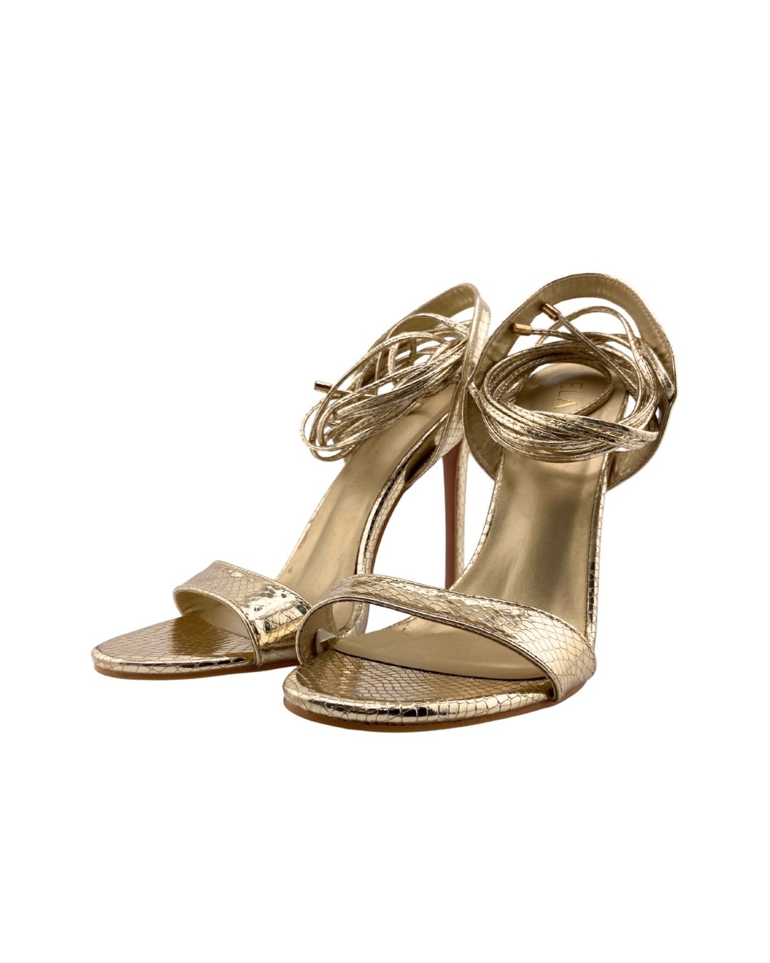 Sandalias altas con straps