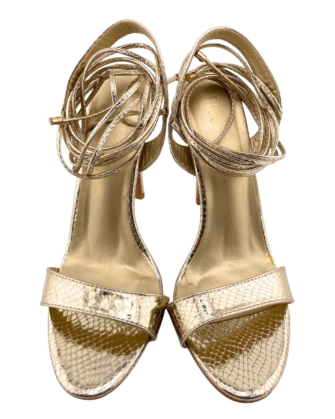 Sandalias altas con straps