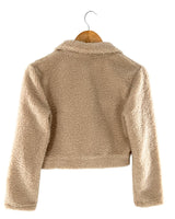 Chaqueta crop afelpada
