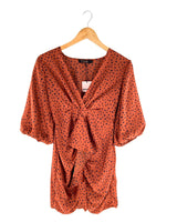 Vestido satinado con vuelo