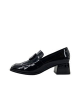 Mocasines tacón en charol