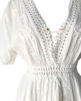 Vestido mini con bordados