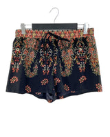 Short encauchado print paisley
