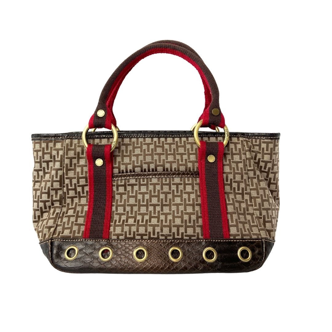 Cartera tipo baguette
