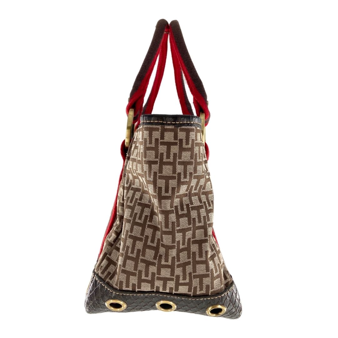 Cartera tipo baguette
