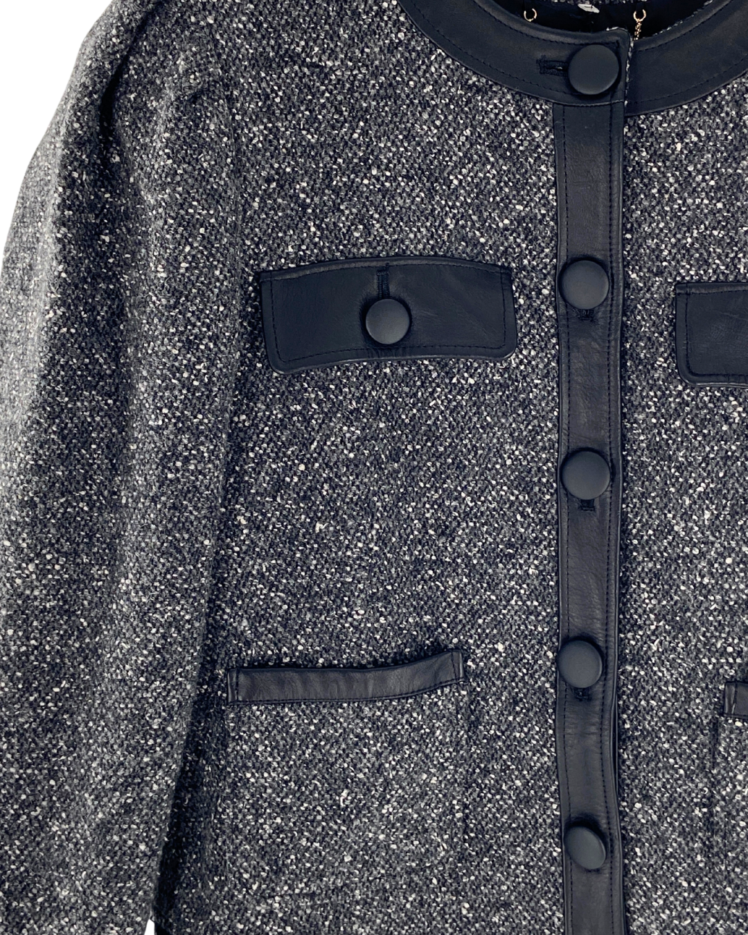 Chaqueta tweed con detalles