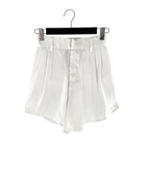 Short mini satinado encauchado