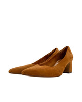 Zapatos en gamuza tacón medio