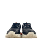 Tenis deportivos suela alta
