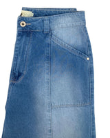 Mom jean costuras en contraste