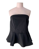 Blusa strapless tipo peplum