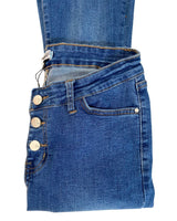 Jean stretch flared destroyed