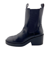 Botas con elásticos laterales