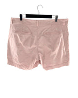 Short midi con flores bordadas