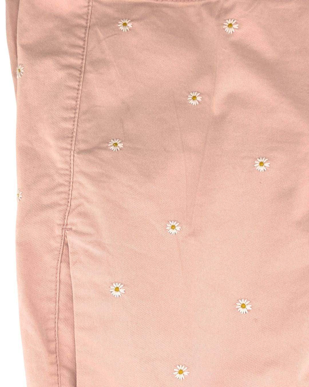 Short midi con flores bordadas