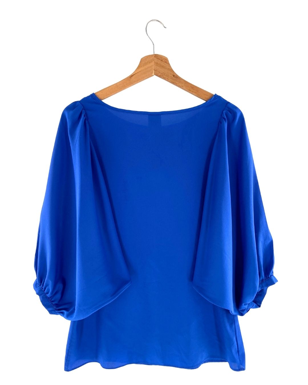 Blusa satinada mangas globo