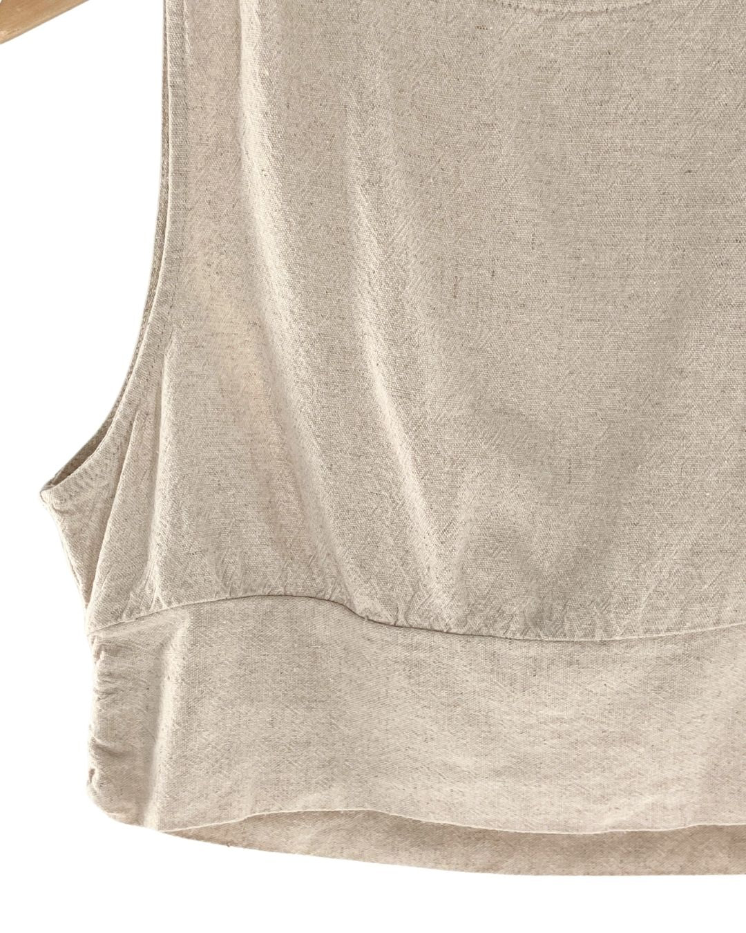 Blusa crop sleeveless