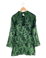 Vestido manga larga satinado