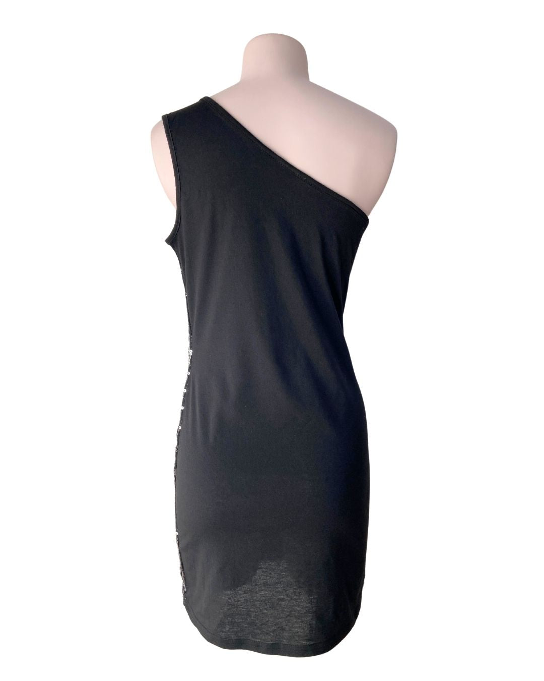 Vestido one shoulder
