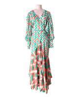 Maxi vestido wrap satinado