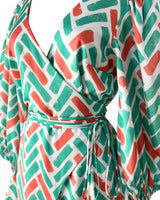 Maxi vestido wrap satinado